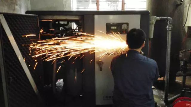 上海碩吉電動機(jī)保護(hù)器在空壓機(jī)上的運(yùn)用